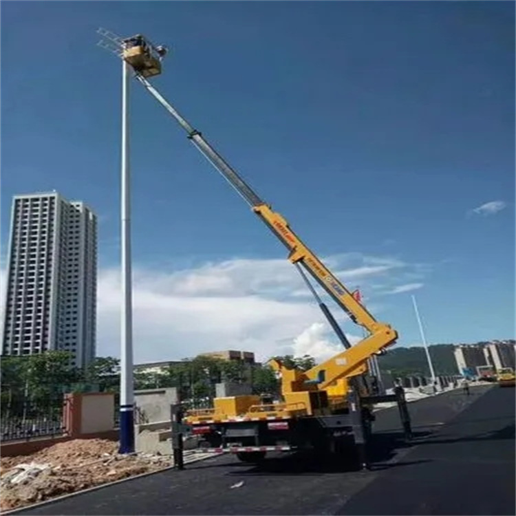 怀安县维修路灯的曲臂升降车出租