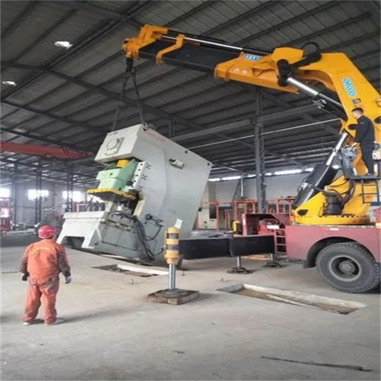 怀安县80吨折臂吊车出租附近电话