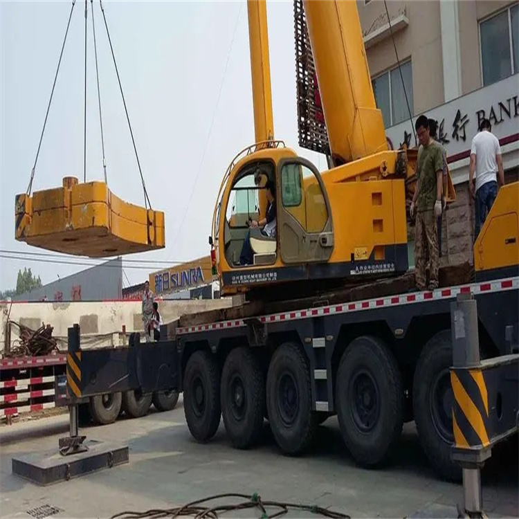 怀安县当地吊车出租|机器吊装|75吨|工厂搬迁服务